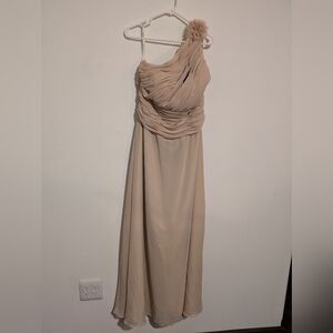 COCOMELODY Champagne Chiffon One-Shoulder Formal Gown - Size 18/Custom